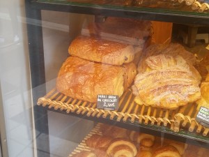 Beware the boulangeries!